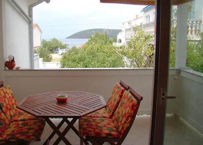 In With Sea View, Terrace, Air Conditioning, Wifi 4551-1 And 4551-2 *