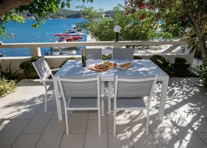 In With Sea View, Terrace, Air Conditioning, Wifi 4551-1 And 4551-2 *