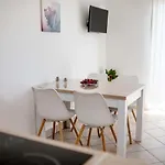 In With Sea View, Terrace, Air Conditioning, Wifi 4551-1 And 4551-2 *