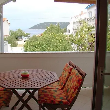 In With Sea View, Terrace, Air Conditioning, Wifi 4551-1 And 4551-2 *