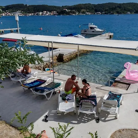 Apartment In With Sea View, Terrace, Air Conditioning, Wifi 4551-1 And 4551-2 Supetarska Draga