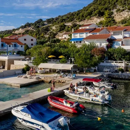 In With Sea View, Terrace, Air Conditioning, Wifi 4551-1 And 4551-2 * Supetarska Draga