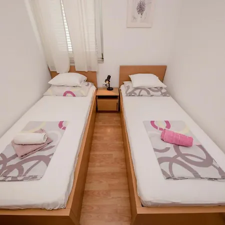 In With Sea View, Terrace, Air Conditioning, Wifi 4551-1 And 4551-2 Supetarska Draga