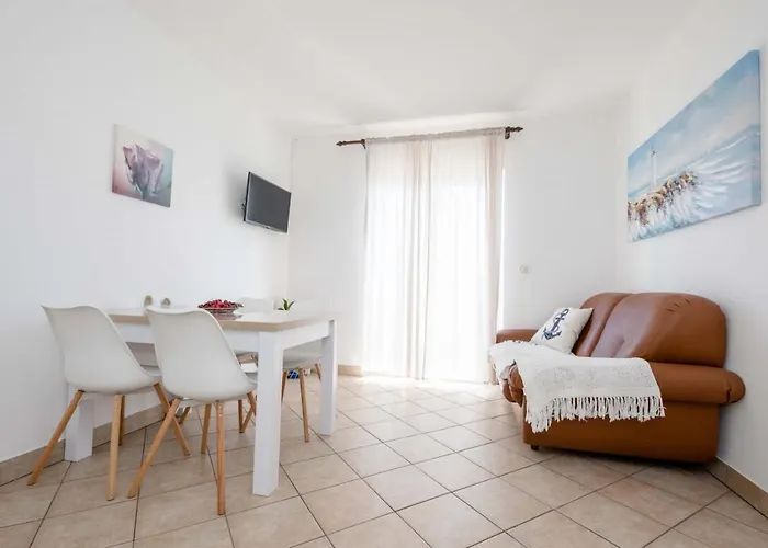 In With Sea View, Terrace, Air Conditioning, Wifi 4551-1 And 4551-2